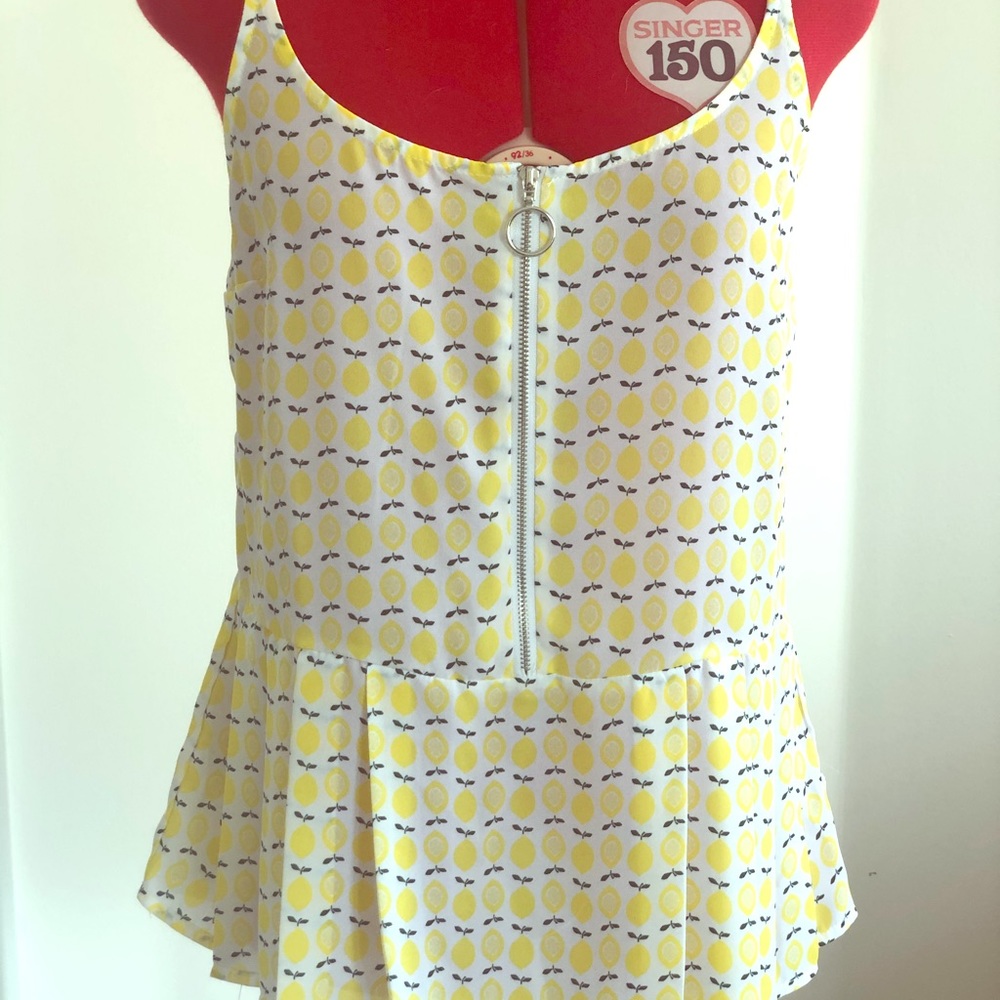 Tank Top - Reitmans size medium - yellow